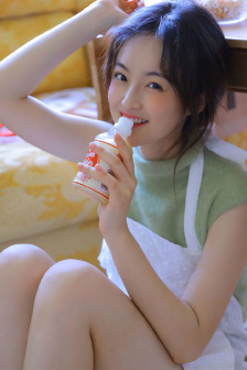 黑巨茎大战俄罗斯白人美女正片